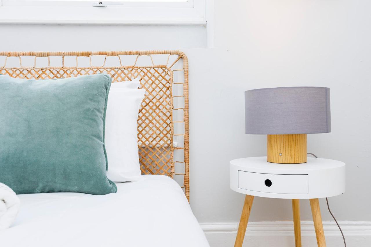 Welcomestay Colliers Wood Two Bed Apartment - Home Away From Home Londra Esterno foto